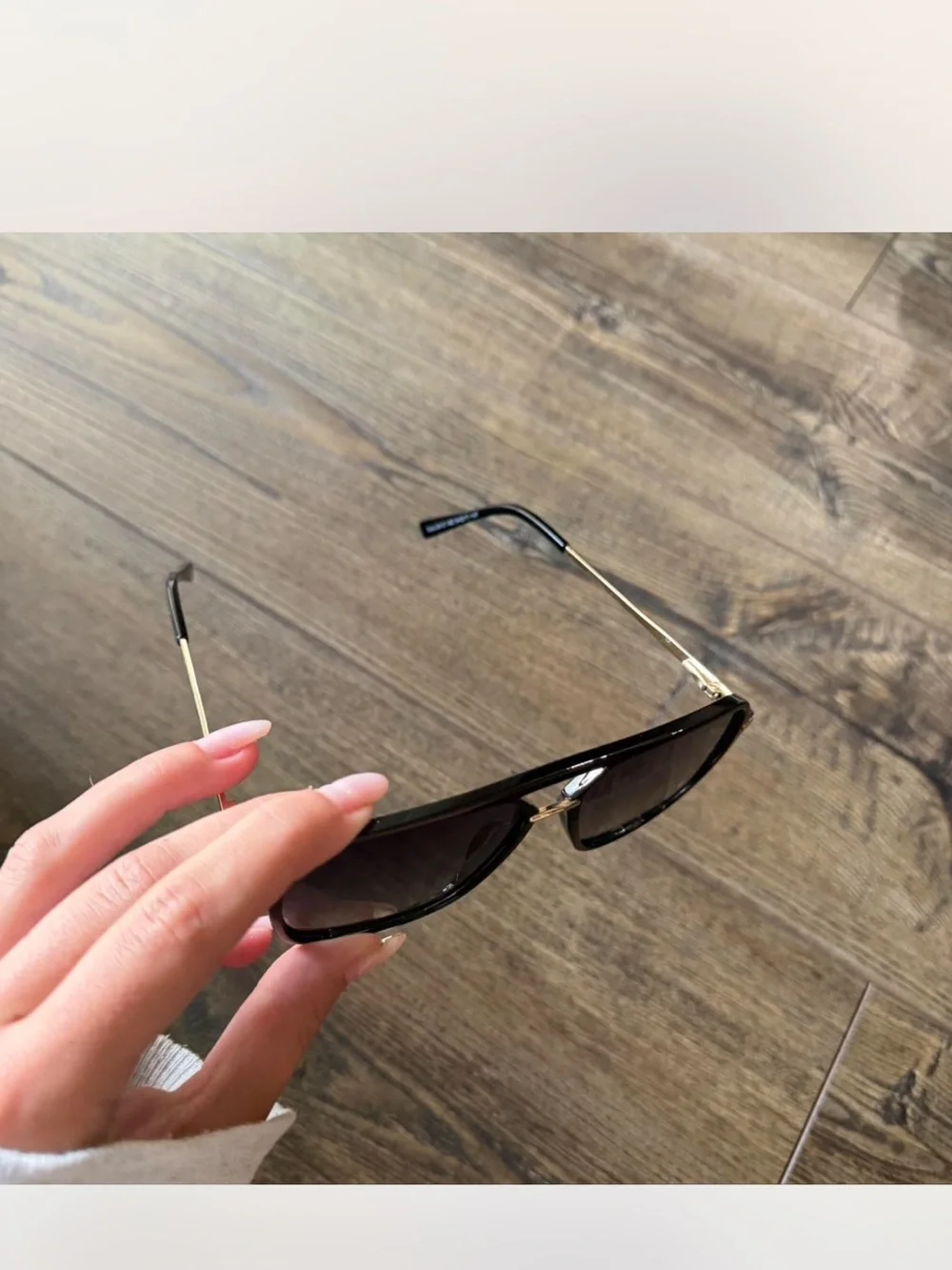 Black Sojos Aviator-Style Sunglasses with Gold Accent